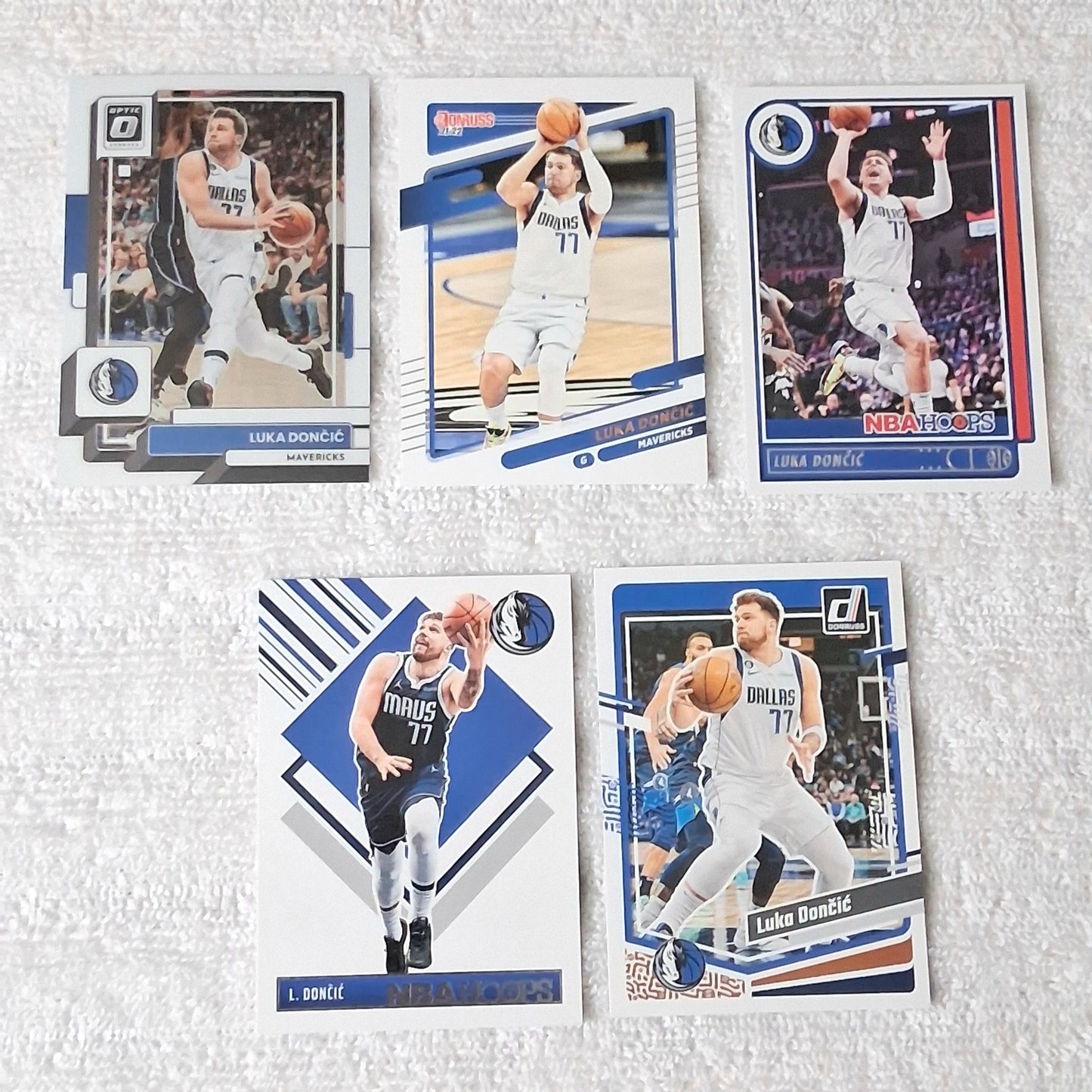 Luka Doncic Dallas Mavericks Base 15 Card Lot