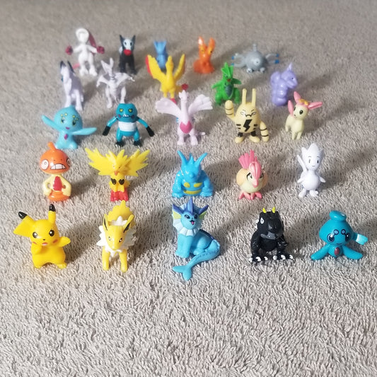 Pokemon Mini Figure Lot of 25