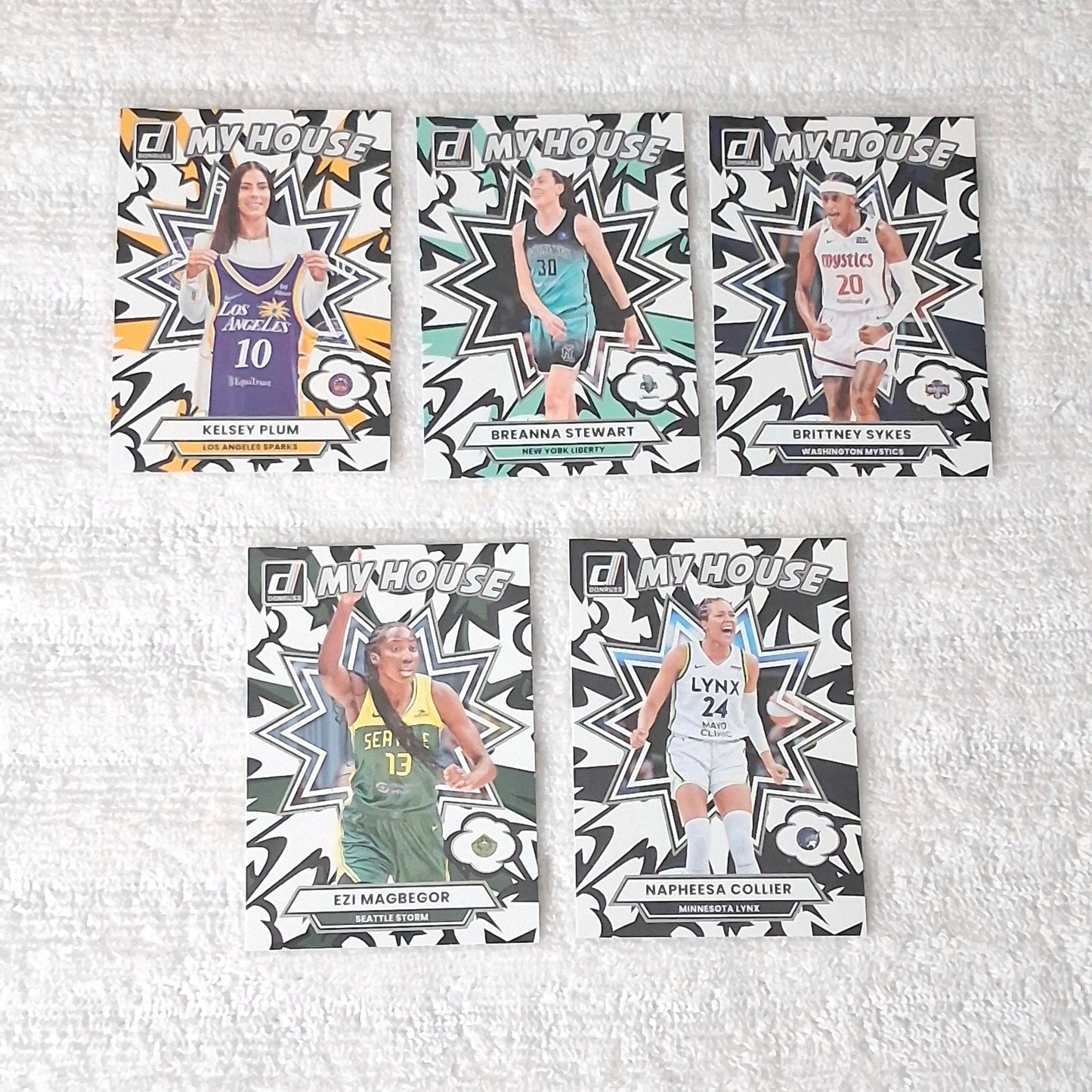 2025 WNBA Donruss Insert Lot of 20